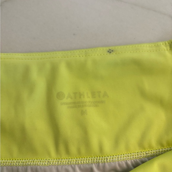 Athleta Running Free Short 3.5” - Picture 4 of 4